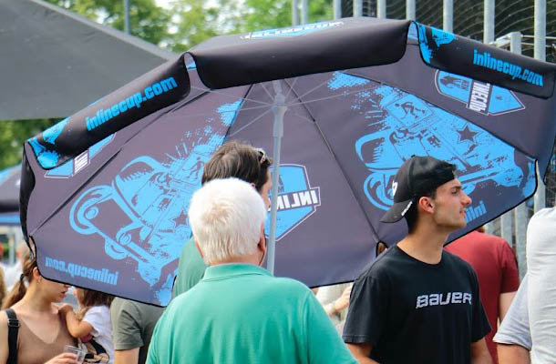 Sonnenschirm mit Logo